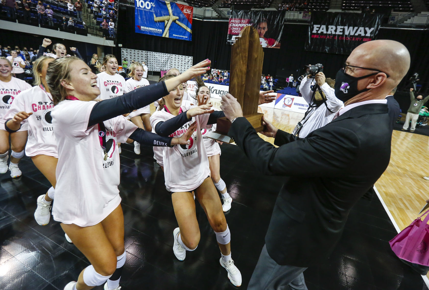 State Vball Osage vs. Mount Vernon 41